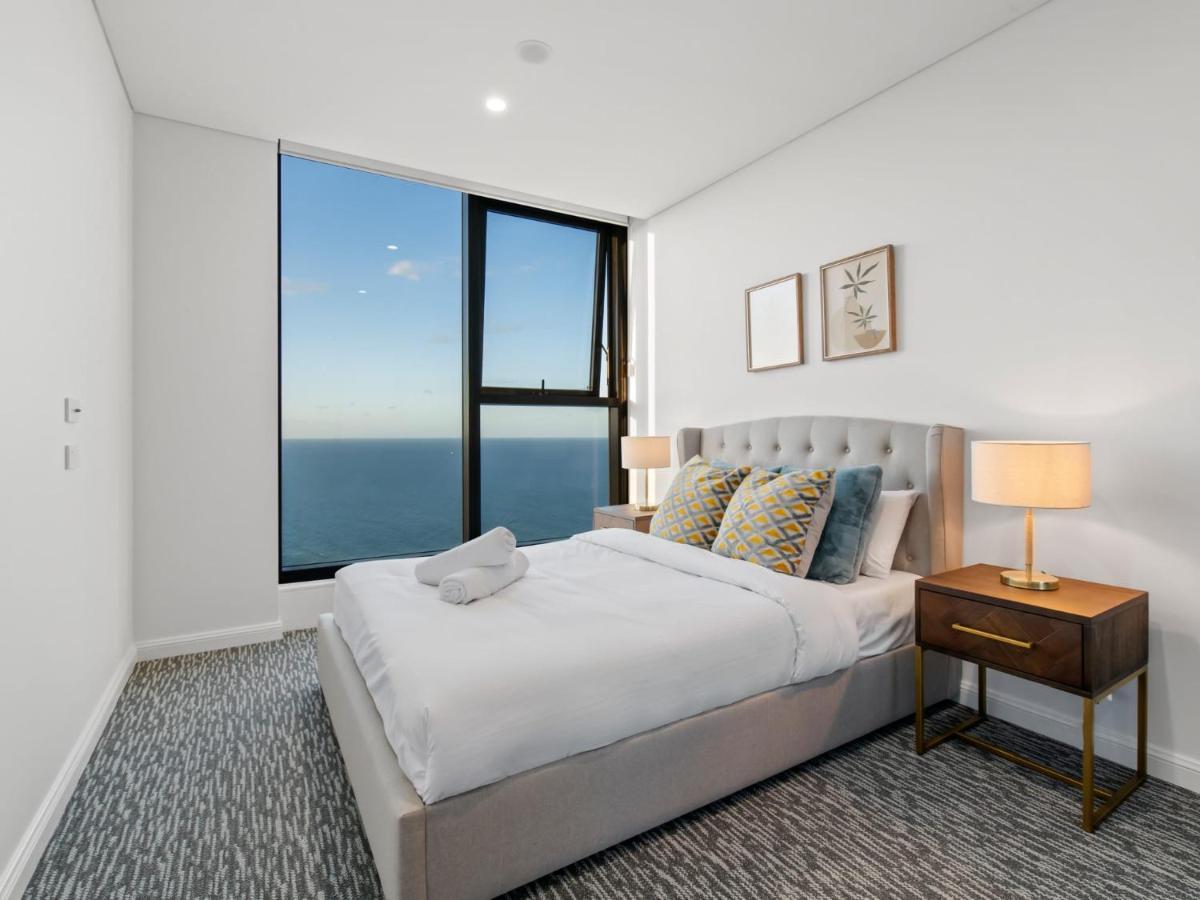 Unbelievable Level 59 Oceanview 2 Bed Apartment